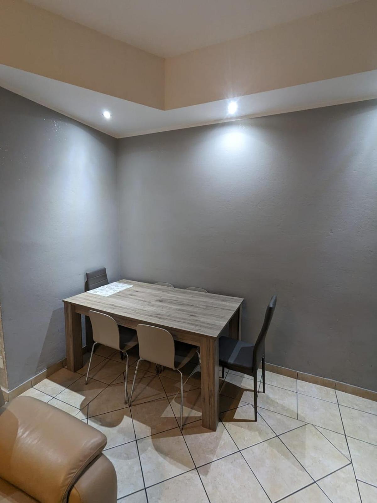 My Home Milano ! Bagian luar foto